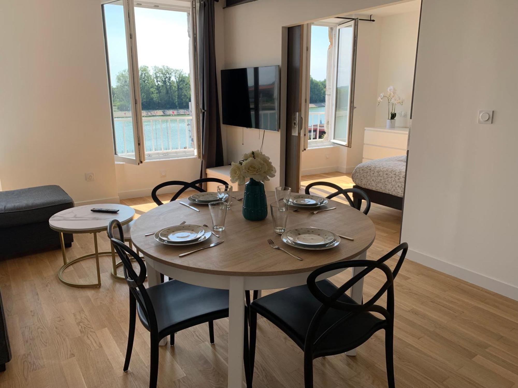 Neuf, Vue Sur Saone Apartment Macon